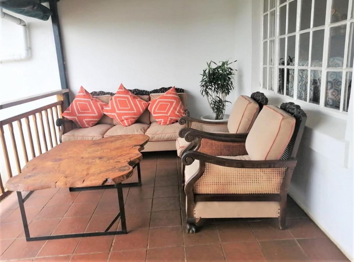 Gateside Guesthouse Hilton Ngoại thất bức ảnh